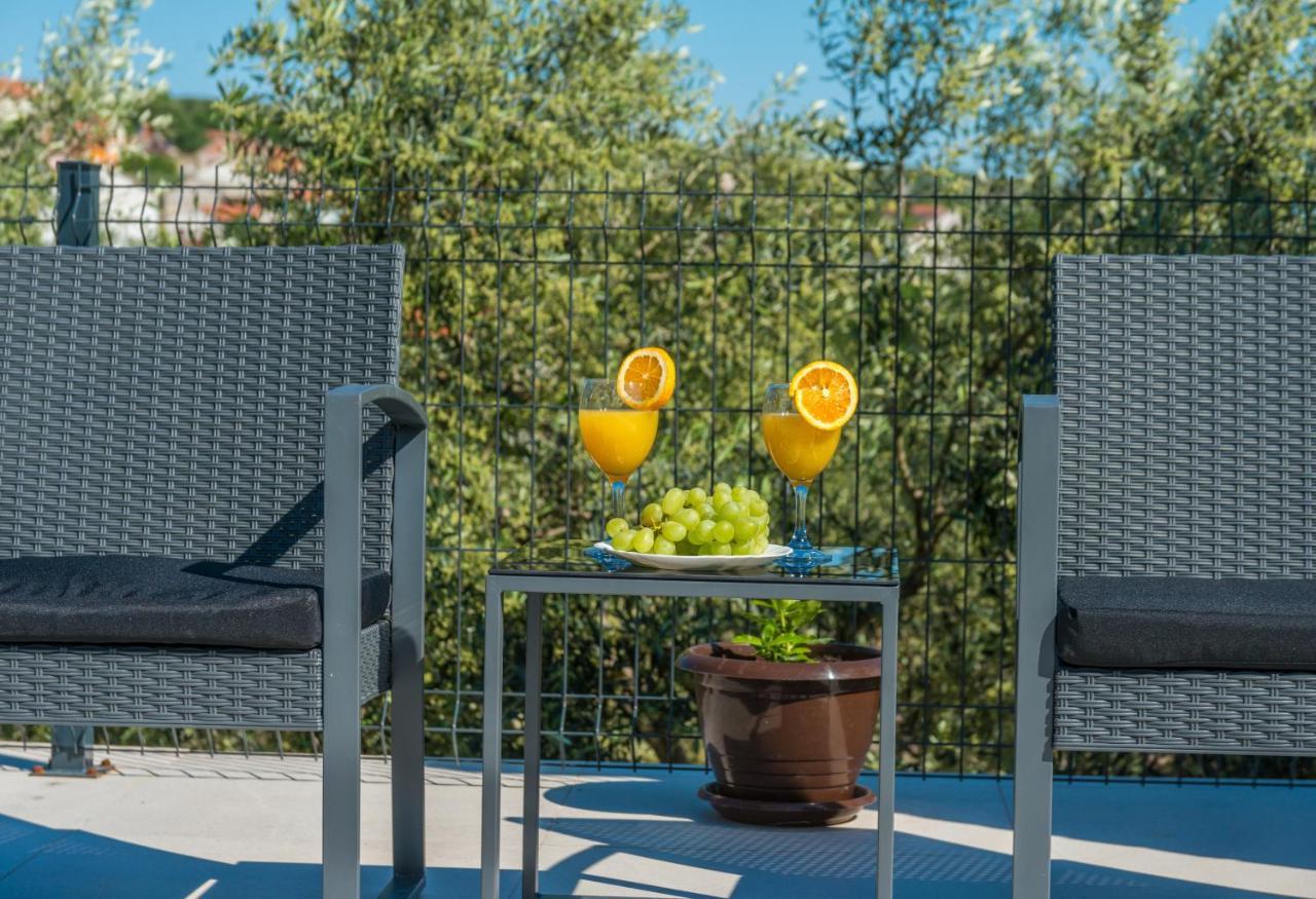 Poolincluded - Holiday Home Maslina Lisane Ostrovicke Zewnętrze zdjęcie