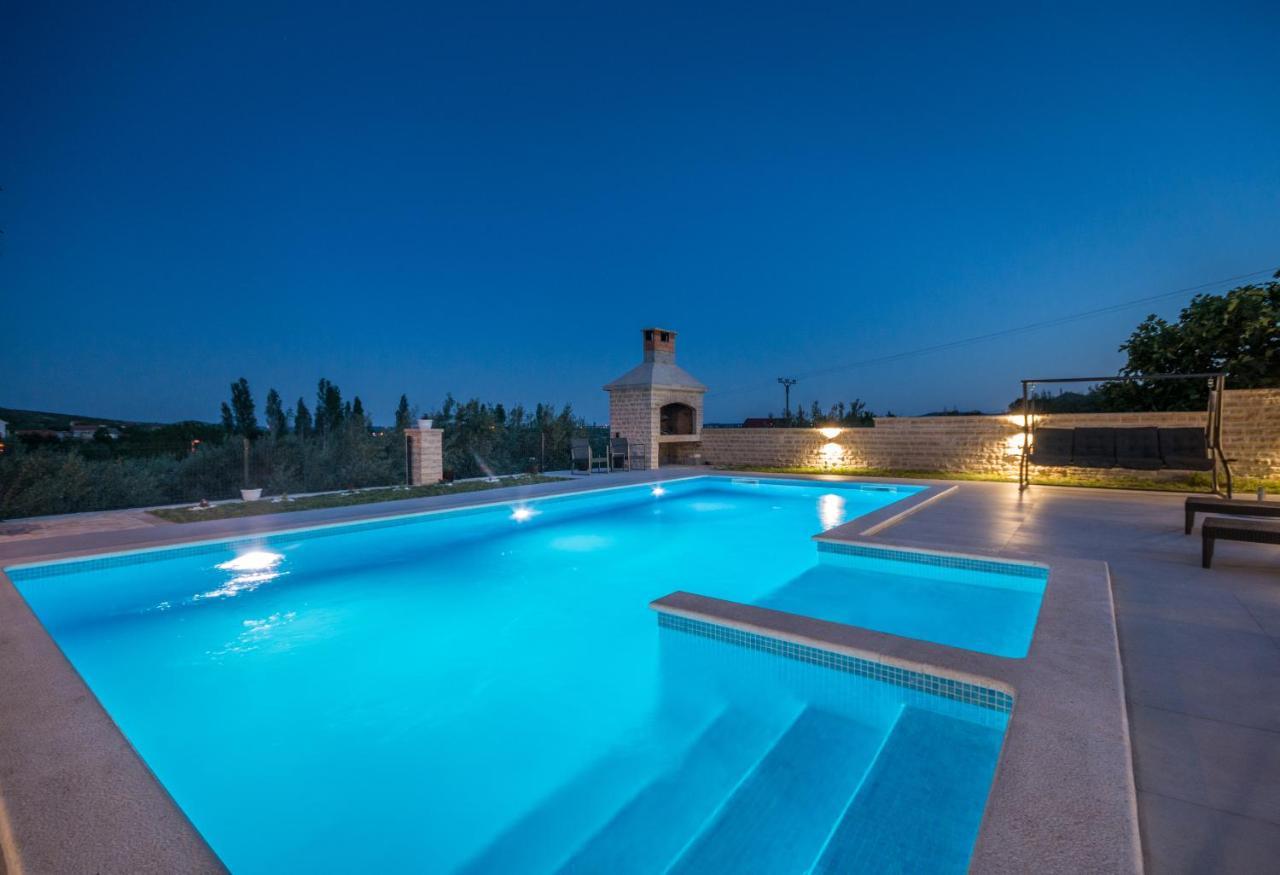 Poolincluded - Holiday Home Maslina Lisane Ostrovicke Zewnętrze zdjęcie