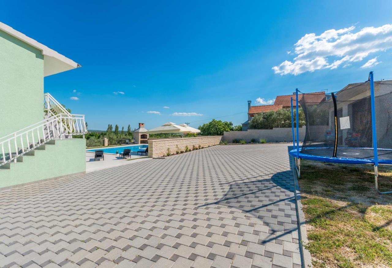 Poolincluded - Holiday Home Maslina Lisane Ostrovicke Zewnętrze zdjęcie